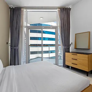 Daire Unlock Waters Edge, Dubai